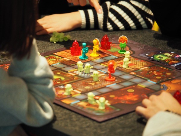コミュニケーション研修でボードゲームが有効な理由